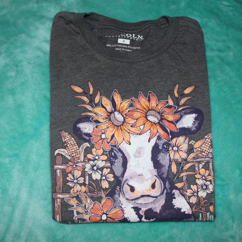 Women's Cow Tee